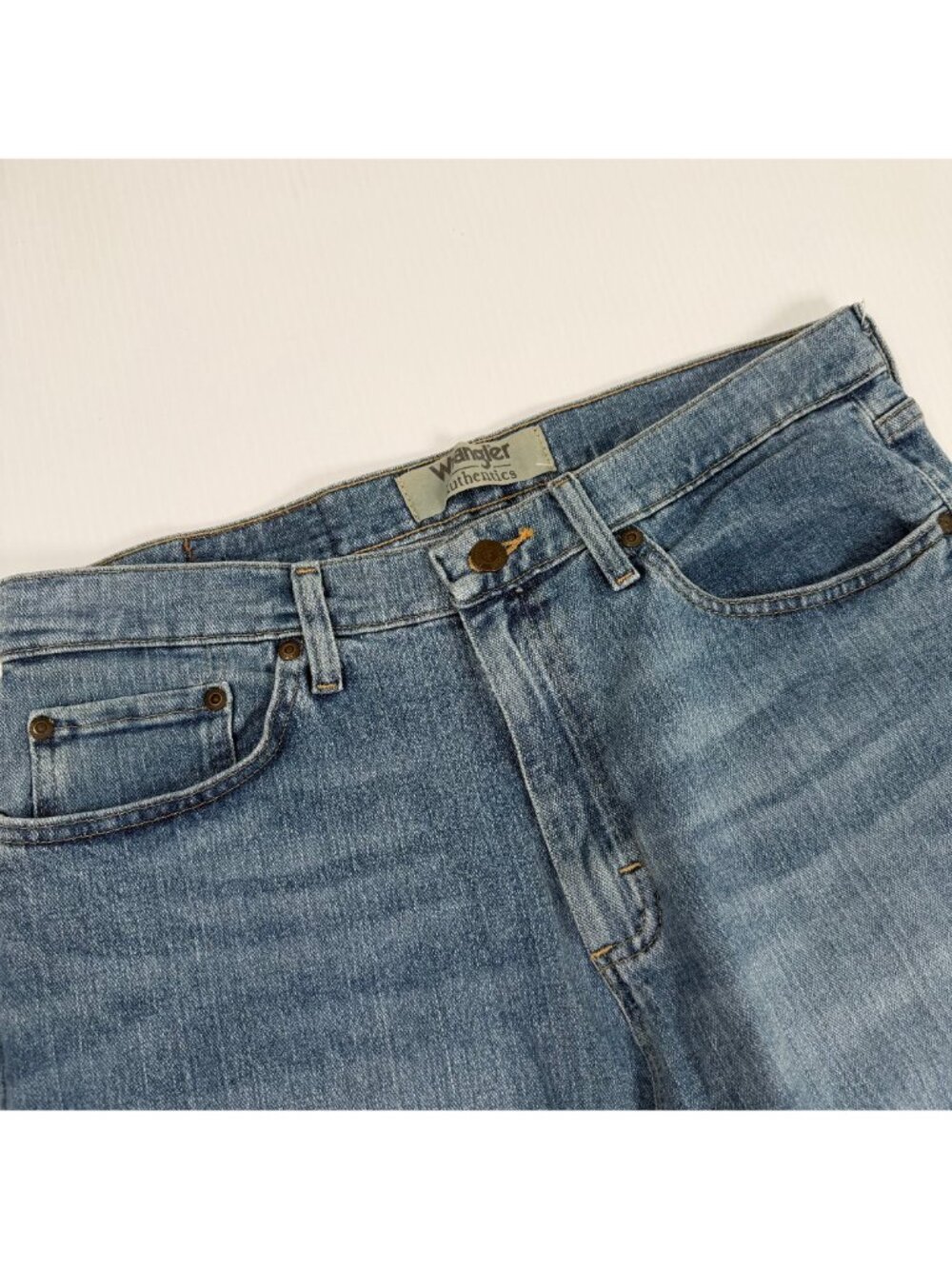Wrangler Authentics Baggy Denim Shorts 33 - Picture 3 of 5